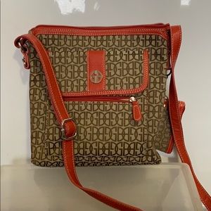 An Over the Shoulder Gianni Bernini purse.